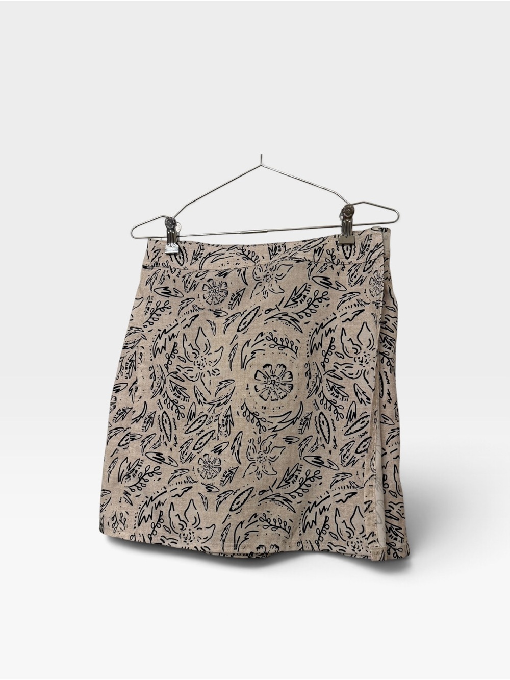 Rip skirt Hawaii Beige Floral Print A-Line wrap Skirt size small